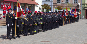 Uroczysty apel z okazji Dnia Strażaka. 