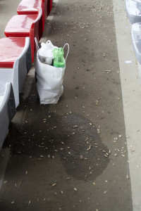 Zdjęcie z sektora zajmowanego przez kibiców z Bartoszyc.